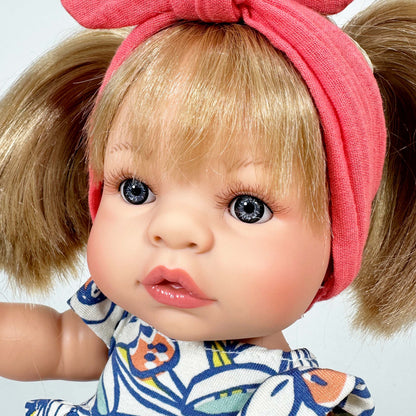 Muñeca española "Emily"