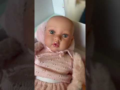 Muñeca española "Little Pipa Reborn"